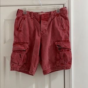 Men’s Hollister Cargo Shorts.